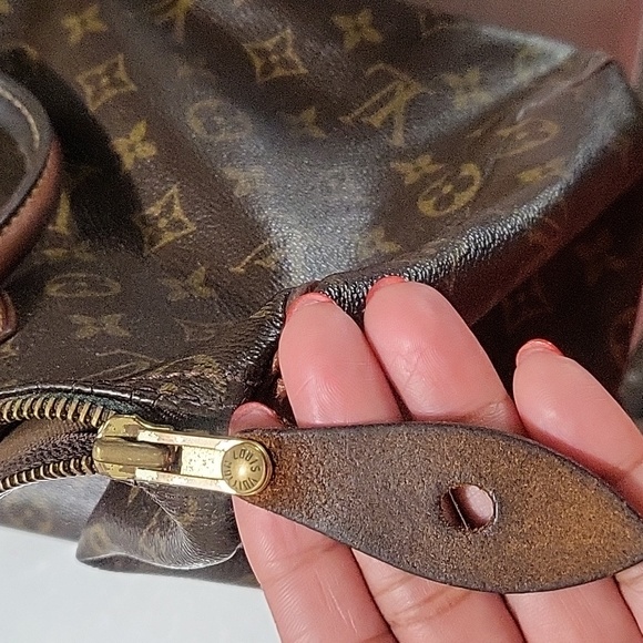 Handbag - Picture 8 of 8